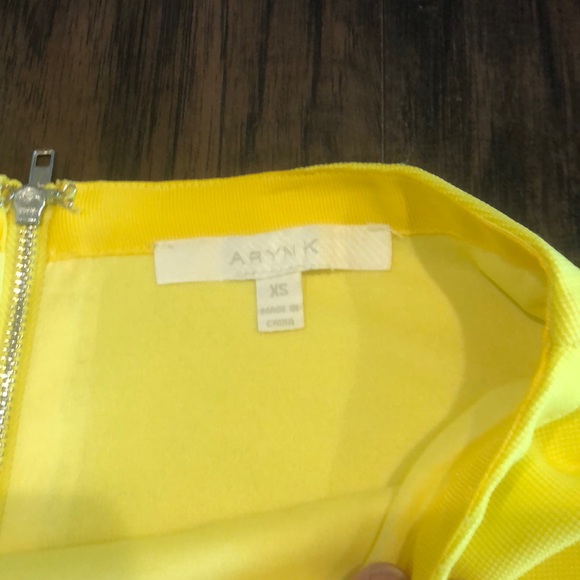 Aryn K yellow fit and flare skirt, xs, new - Picture 2 of 3